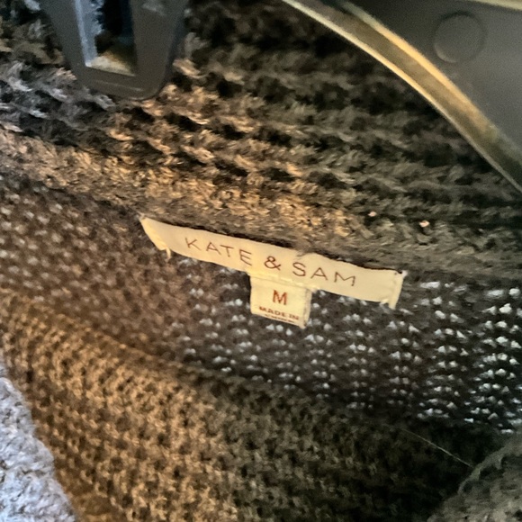 Kate and Sam medium LS sweater - Picture 3 of 6